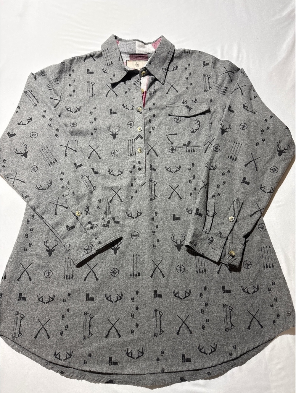 Legendary Whitetails XXL Gray Hunting Print Button-Up Shirt